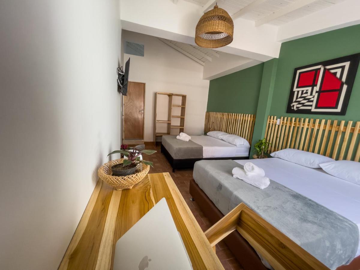 Hotel Casa Las Palmas Medellin Exterior photo